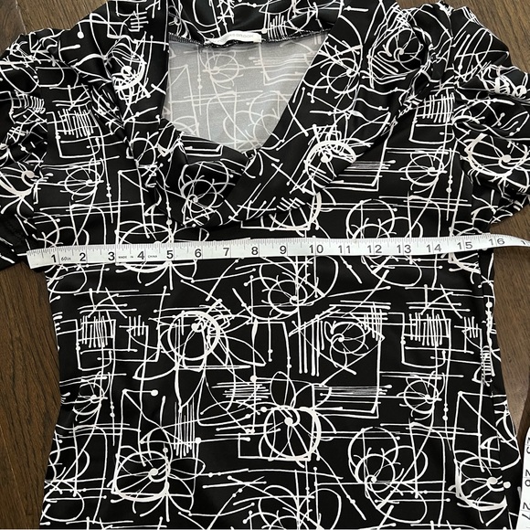 Beechers Brook Short Sleeve Top - Picture 8 of 12